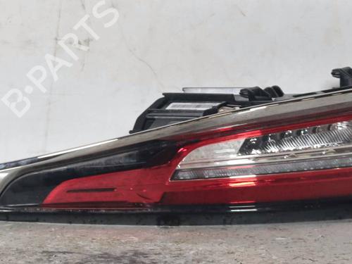 right-taillight-ds-ds-3-ds-3-crossback-ur_-uc_-uj_-2018-30738718 main image