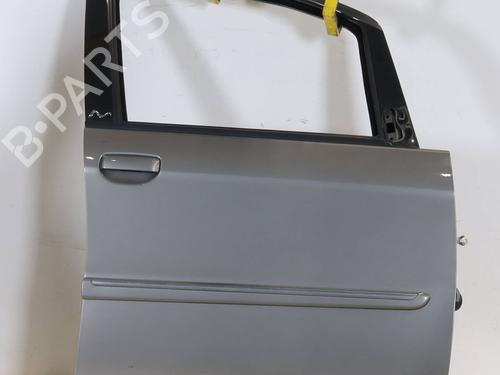 Używane Drzwi przednie prawe LANCIA MUSA (350_) 1.4 (350.AXA11, 350.AXA1A) (95 hp) 30260933