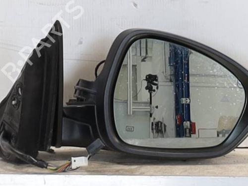 right-mirror-alfa-romeo-stelvio-949_-2016-23683171 main image