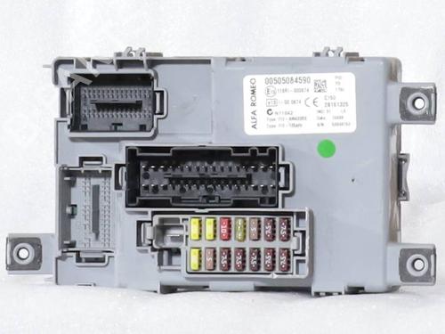fuse-box-alfa-romeo-mito-955_-2008-2009-2010-2011-2012-2013-2014-2015-2016-2017-2018-37258601 main image