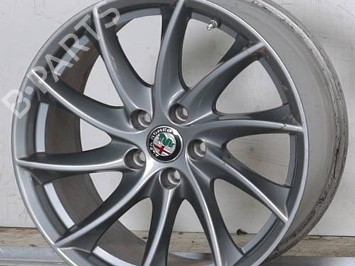 rim-alfa-romeo-giulia-952_-2015-26887884 main image