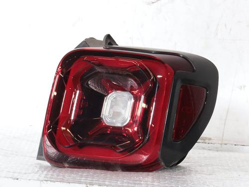 right-taillight-jeep-renegade-suv-bu-b1-bv-2014-34003689 main image