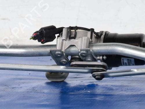 front-wipers-mechanism-abarth-600e-365-2024-30443044 main image