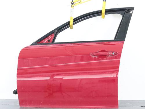 left-front-door-alfa-romeo-giulia-952_-2015-38590159 main image