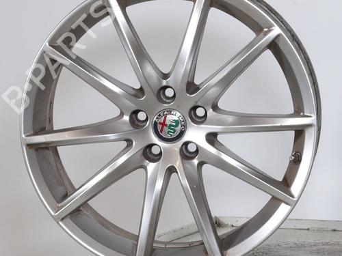 rim-alfa-romeo-stelvio-949_-2016-28706766 main image