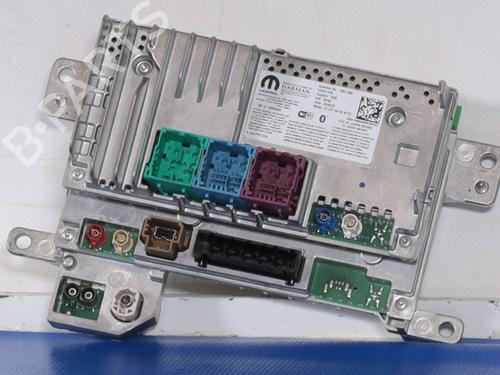 radio-alfa-romeo-tonale-965_-2022-30178716 main image