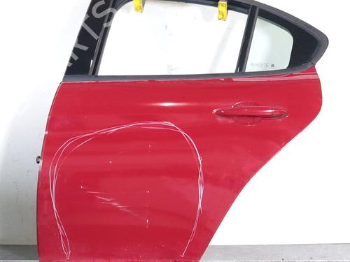 left-rear-door-alfa-romeo-giulia-952_-2015-40039902 main image
