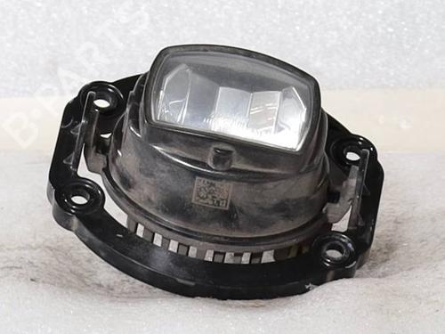 Used Right front fog light Right front fog light 38644911 38644911