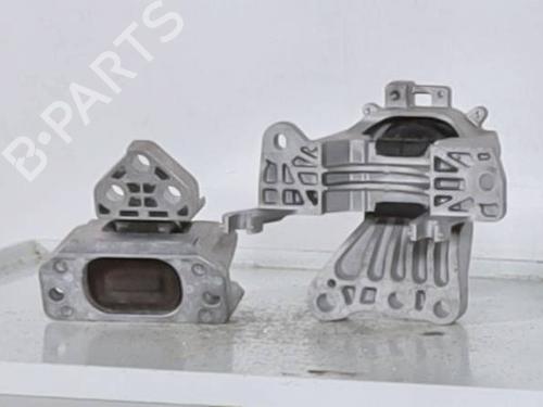 Used Engine mount Engine mount JEEP RENEGADE SUV (BU, B1, BV) 1.3 PHEV 4Xe (240 hp) 29403225 29403225