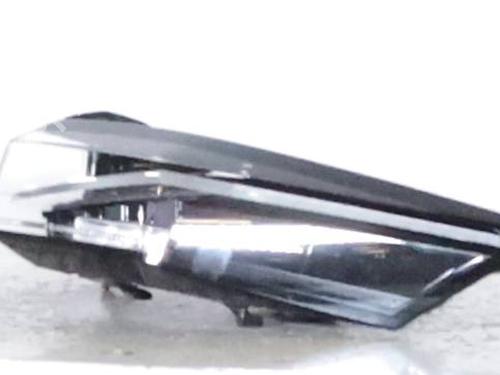 Used Right taillight PEUGEOT 308 III (FB_, FH_, FP_, F3_, FM_) Hybrid 225 (F3DGYT, F3DGNH) (224 hp) 27703497