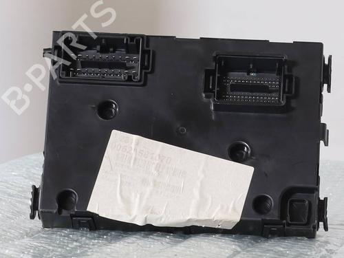 fuse-box-jeep-renegade-suv-bu-b1-bv-2014-38801773 main image