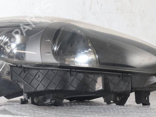 right-headlight-fiat-punto-evo-199_-2008-36774385 main image