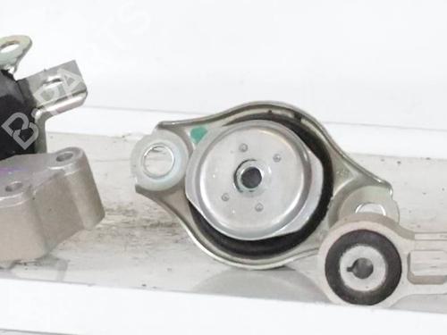 Used Engine mount Engine mount FIAT 500 (312_) 1.2 (312AXA1A) (69 hp) 33285301 33285301