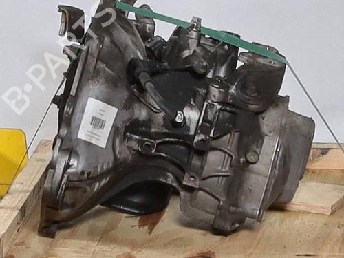 Girkasse OPEL CORSA C (X01) 1.2 (F08, F68) (75 hp) 30305059