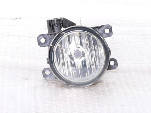 left-front-fog-light-fiat-tipo-hatchback-356_-357_-2016-40008041 main image