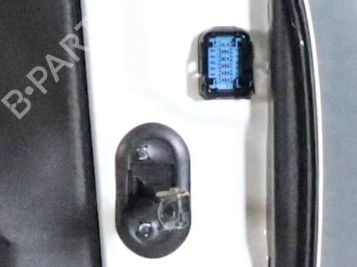 Dør venstre fortil FIAT TIPO Hatchback (356_, 357_) 1.6 Multijet (357HXG1) (131 hp) 30111689