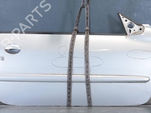 Used Right front door Right front door PEUGEOT 206 CC (2D) 1.6 16V (2DNFUF, 2DNFUR) (109 hp) 40117331 40117331