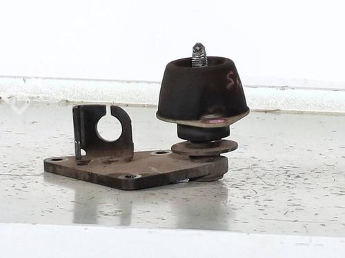 Used Engine mount Engine mount PEUGEOT 206 Hatchback (2A/C) 1.1 i (60 hp) 29278258 29278258