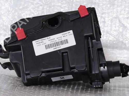 fuse-box-opel-grandland-grandland-x-a18-p1uo-2017-39581617 main image