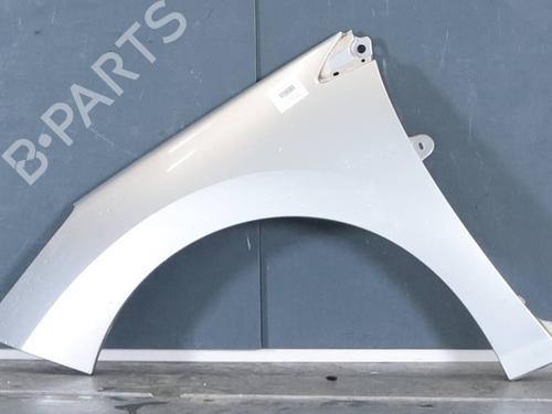 Used Left front fenders Left front fenders 36774667 36774667