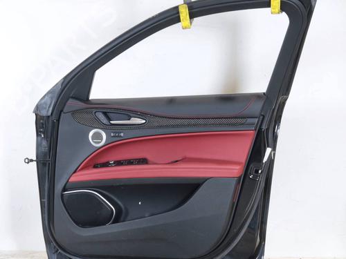 Right front door ALFA ROMEO STELVIO (949_) 2.0 Q4 (949.AXF2A) | BP29530253C3 