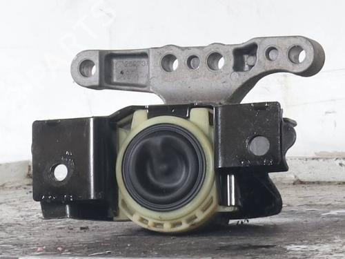 Used Engine mount Engine mount CITROËN C3 III (SX) 1.5 BlueHDi 100 (SXYHYP, SXYHTU) (102 hp) 33734023 33734023