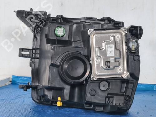 Używane Lampa przednia lewa FIAT GRANDE PANDA (328) EV (328) (113 hp) 30930999
