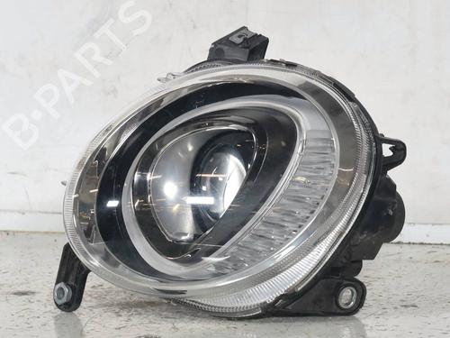 Używane Lampa przednia prawa ABARTH 500 / 595 / 695 1.4 (312.AXF11, 312.AXF1A) (180 hp) 30738692