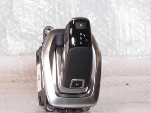 Used Gear lever Gear lever OPEL CORSA F (P2JO) 1.2 (68) (131 hp) 40117164 40117164