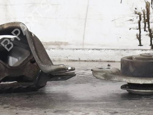 Used Engine mount Engine mount FIAT 500 (312_) 1.2 (312AXA1A) (69 hp) 34340766 34340766