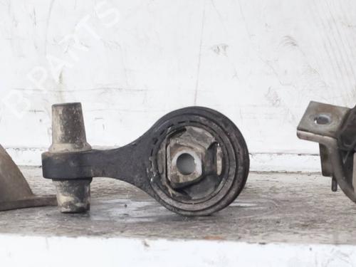 Used Engine mount Engine mount LANCIA MUSA (350_) 1.3 D Multijet (350.AXG11, 350.AXG1A) (90 hp) 36155006 36155006