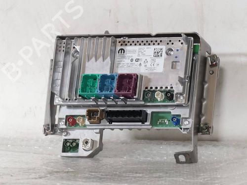 radio-alfa-romeo-tonale-965_-2022-33055511 main image