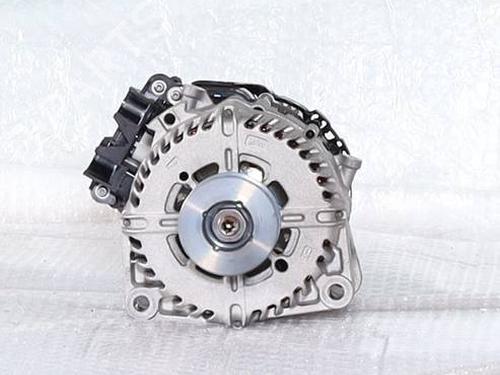 Used Alternator Alternator JEEP AVENGER (J2) 1.2 Hybrid 4Xe (145 hp) 39973254 39973254