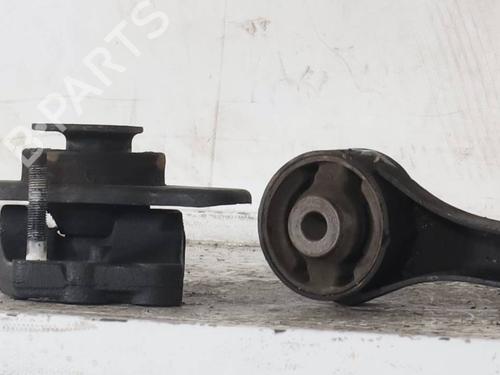 Used Engine mount Engine mount PEUGEOT 107 (PM_, PN_) 1.0 (68 hp) 33055663 33055663