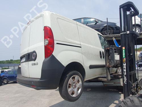 Brugte FIAT DOBLO Cargo (263_) 1.3 D Multijet (90 hp) 4227005