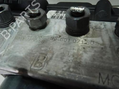 Used ABS pump PEUGEOT 308 I (4A_, 4C_) 1.6 HDi (109 hp) 18175464
