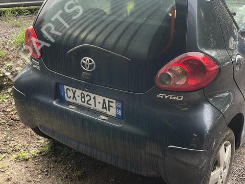 Brugte TOYOTA AYGO (_B1_) 1.4 D-4D (WNB10_, WNB10R) (54 hp) 4212004