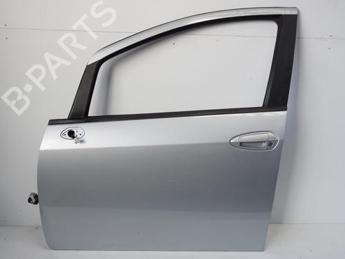 Used Left front door FIAT GRANDE PUNTO (199_) 1.3 D Multijet (75 hp) 18172871