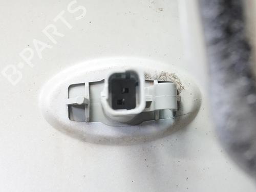 Right front fenders PEUGEOT 407 (6D_) 2.0 16V (6DRFJC, 6DRFJE, 6DRFJF) | BP19729960C42 