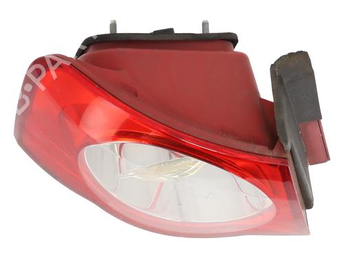 Left taillight VW PASSAT B6 (3C2) 2.0 TDI 16V | BP26011580C34