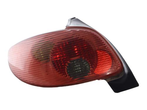 Venstre baglygte PEUGEOT 206 Hatchback (2A/C) 1.4 HDi eco 70 (68 hp) 29555262