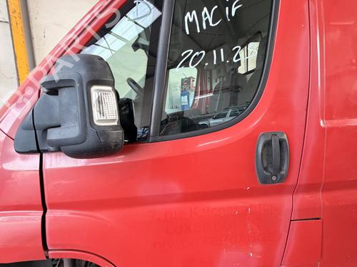 Used Left front door Left front door 38593314 38593314
