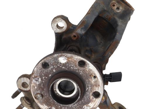 Left front steering knuckle VW GOLF PLUS V (5M1, 521) 1.9 TDI | BP25912468M25 
