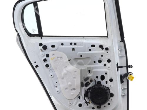 Left rear door PEUGEOT 208 II (UB_, UP_, UW_, UJ_) 1.2 PureTech 75 | BP24425895C4 