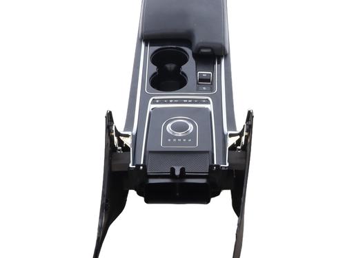 Used Middle console Middle console JAGUAR XE (X760) 2.0 D AWD (180 hp) 27599215 27599215