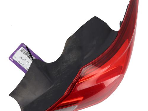 Used Right taillight Right taillight OPEL CORSA E (X15) 1.3 CDTI (08, 68) (95 hp) 28329310 28329310