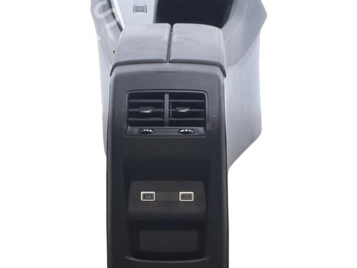 Consolle centrale PEUGEOT 308 III (FB_, FH_, FP_, F3_, FM_) PureTech 130 (FPHNSL, FPHNST) (131 hp) 26927047