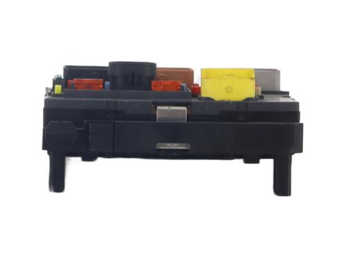 Fuse box PEUGEOT 5008 (0U_, 0E_) 1.6 HDi | BP30674785E1 