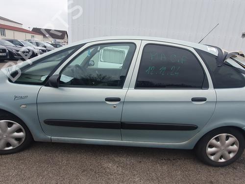 Left headlight CITROËN XSARA PICASSO (N68) 2.0 HDi | BP27484973C28 