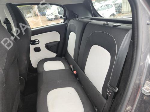 Venstre baglygte RENAULT TWINGO III (BCM_, BCA_) 1.0 SCe 65 (BCMJ) | BP32171382C34 